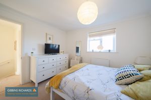 Bedroom- click for photo gallery